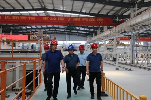 崔仲民總經(jīng)理到子公司調(diào)研指導(dǎo)安全生產(chǎn)、疫情防控和生產(chǎn)經(jīng)營工作